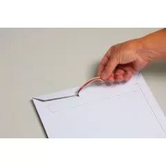 ouverture facile avec bande d'arrachage